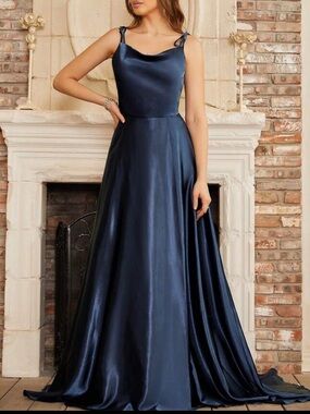 Evening Gowns And Prom Dresses for Sale up to 90% Off: Poshmark Evening Gowns And Prom Dresses for Sale up to 90% Off: Poshmark